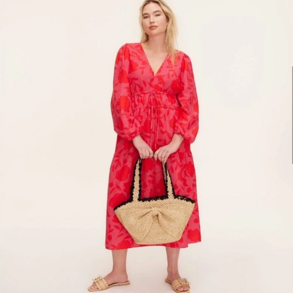 kate spade Natural Raffia Tote with Black Scalloped Trim